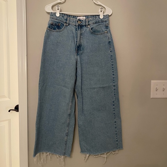Zara high-rise cropped wide leg jeans - Picture 1 of 4